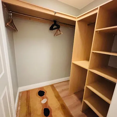 Boru Walk Townhouse -stylish & Modern Σπίτι διακοπών *