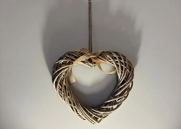 Boru Walk Townhouse -stylish & Modern Prázdninový dům Killaloe