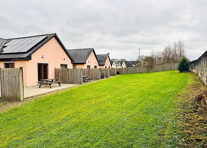 Boru Walk Townhouse -stylish & Modern Killaloe