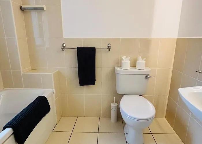 Boru Walk Townhouse -stylish & Modern Prázdninový dům Killaloe