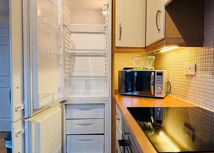 Boru Walk Townhouse -stylish & Modern *